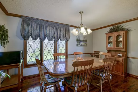 Dining - 3109 Brinkley Rd, Marshfield, MO 65706 photo 2 of 3