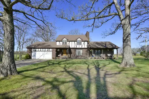 Exterior - 3109 Brinkley Rd, Marshfield, MO 65706 photo 3 of 17