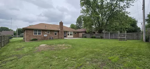 Exterior - 2782 W Swan St, Springfield, MO 65807 photo 3 of 5