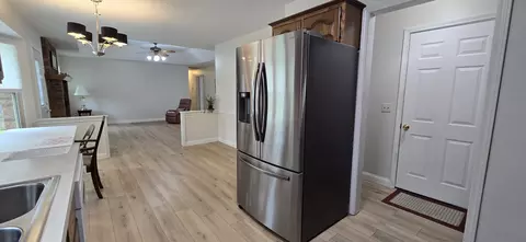 Kitchen - 2782 W Swan St, Springfield, MO 65807 photo 1 of 6