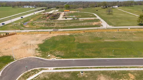 View/Area - 1795 S Pinecone Path, Springfield, MO 65809 photo 7 of 11