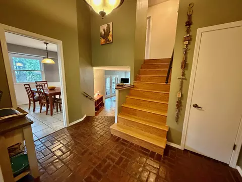 Entry Way - 2150 E Raynell St, Springfield, MO 65804 photo 1 of 3