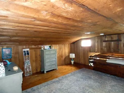 Bedroom - 361 Mckee Dr, Cedarcreek, MO 65627 photo 2 of 2