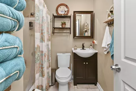 Bath - 3041 Longbend Rd, Galena, MO 65656 photo 1 of 1