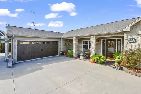 Exterior - 3041 Longbend Rd, Galena, MO 65656 photo 1 of 19