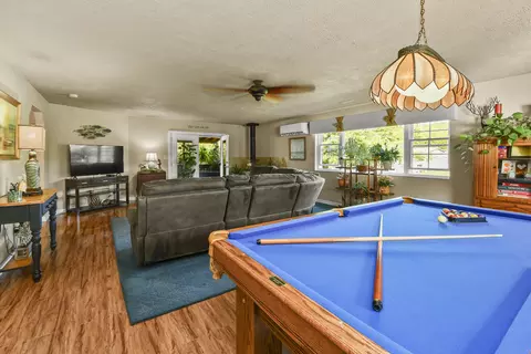 Living - 3041 Longbend Rd, Galena, MO 65656 photo 5 of 6