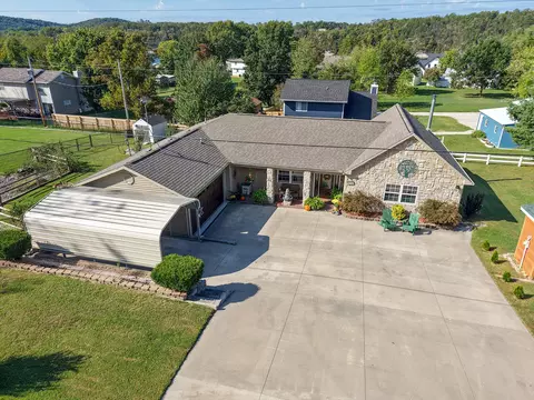 View/Area - 3041 Longbend Rd, Galena, MO 65656 photo 1 of 10