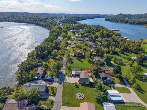 View/Area - 3041 Longbend Rd, Galena, MO 65656 photo 3 of 10