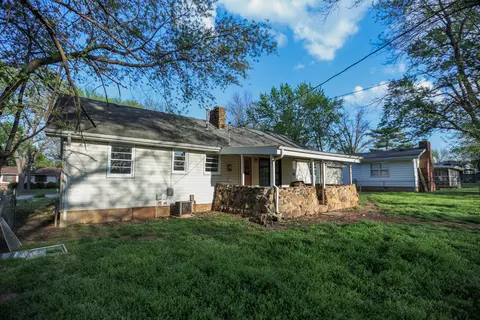Exterior - 3527 S Ferguson Ave, Springfield, MO 65807 photo 4 of 5