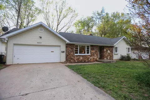 3527 S Ferguson Ave, Springfield, MO 65807
