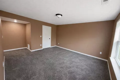 Bedroom - 28 Bright Dr, Branson West, MO 65737 photo 4 of 9