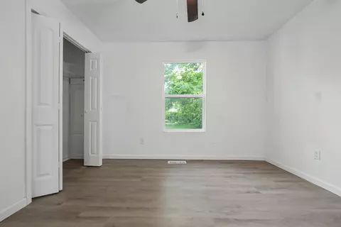 Bedroom - 1717 W Webster St, Springfield, MO 65802 photo 3 of 9