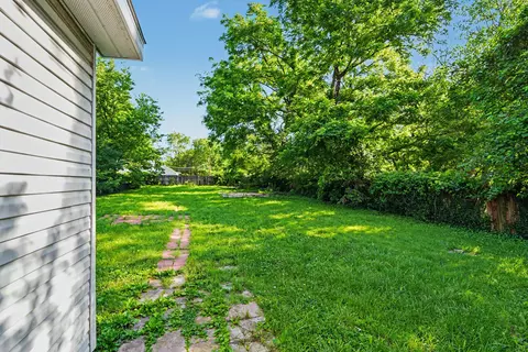 Exterior - 1717 W Webster St, Springfield, MO 65802 photo 3 of 5