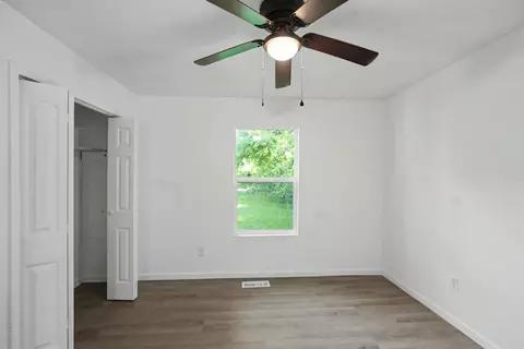 Bedroom - 1717 W Webster St, Springfield, MO 65802 photo 4 of 9