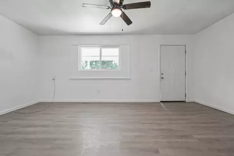 Living - 1717 W Webster St, Springfield, MO 65802 photo 3 of 3