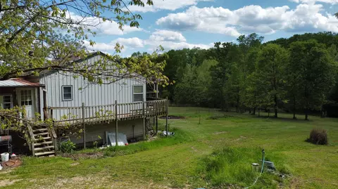 Exterior - 7766 Boulder Rd, Versailles, MO 65084 photo 4 of 7