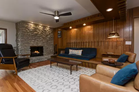Living - 2830 S Marlan Ave, Springfield, MO 65804 photo 2 of 7