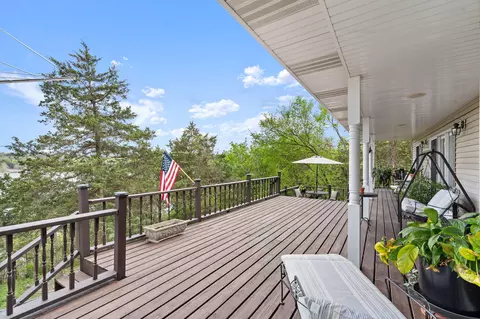 Exterior - 27276 E Lakeview Ln, Eagle Rock, MO 65641 photo 4 of 11