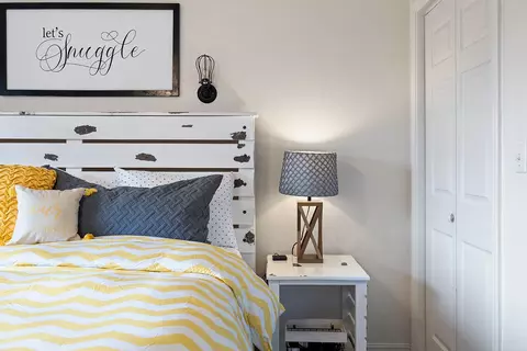 Bedroom - 175 Avondale Dr #11, Branson, MO 65616 photo 5 of 7