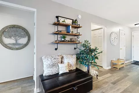 Entry Way - 175 Avondale Dr #11, Branson, MO 65616 photo 1 of 2