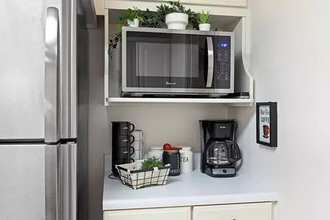 Kitchen - 175 Avondale Dr #11, Branson, MO 65616 photo 5 of 5