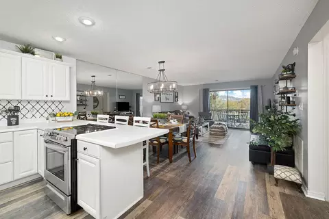 Kitchen - 175 Avondale Dr #11, Branson, MO 65616 photo 1 of 5