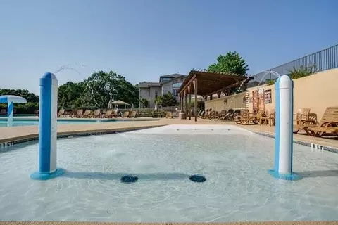 Exterior - 175 Avondale Dr #11, Branson, MO 65616 photo 8 of 11