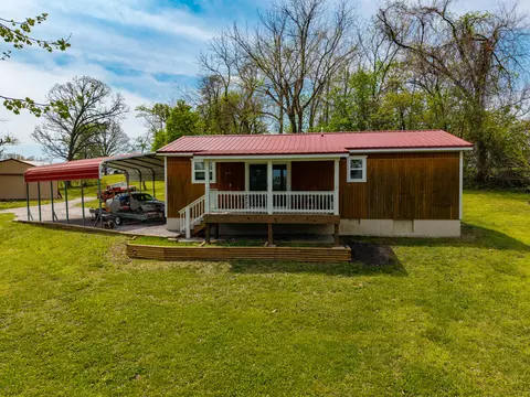 819 E Washington Ave, Ava, MO 65608