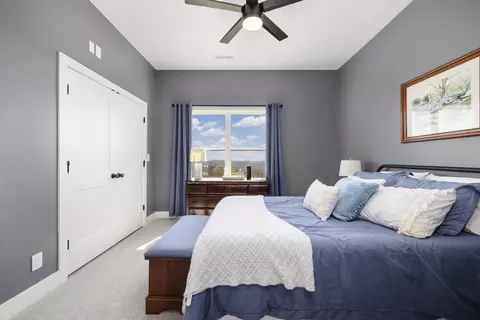 Bedroom - 226 Chalcedony Ct, Branson West, MO 65737 photo 6 of 9