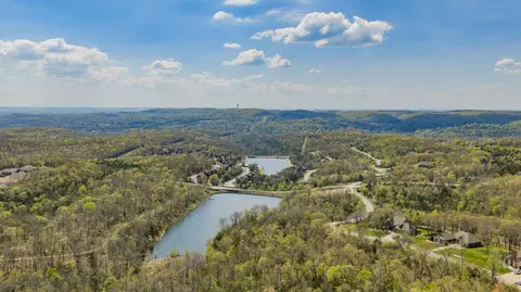 View/Area - 226 Chalcedony Ct, Branson West, MO 65737 photo 5 of 13