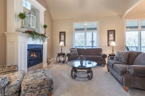 Living - 112 Ranch Rd, Saddlebrooke, MO 65630 photo 1 of 4