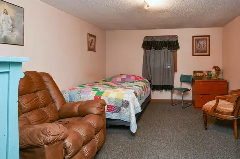 Bedroom - 622 E Madison St, Marshfield, MO 65706 photo 1 of 4