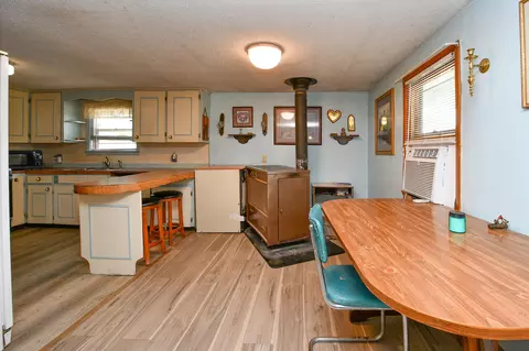Dining - 622 E Madison St, Marshfield, MO 65706 photo 1 of 2