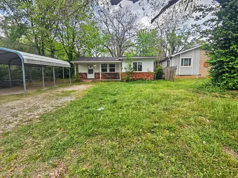 2939 W Grand St, Springfield, MO 65802