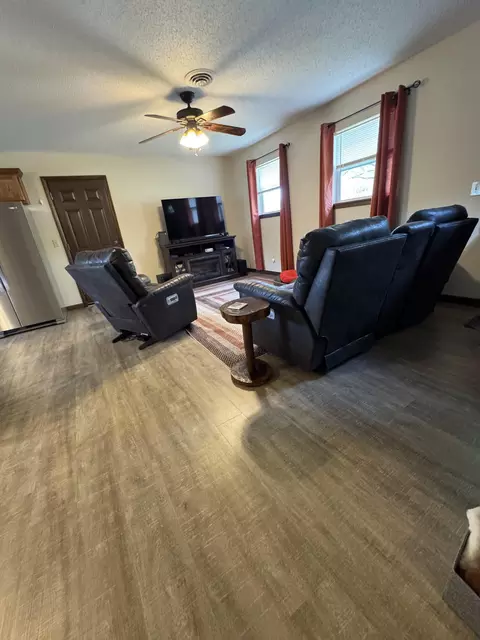 Living - 110 Dickens Cir, Forsyth, MO 65653 photo 1 of 2