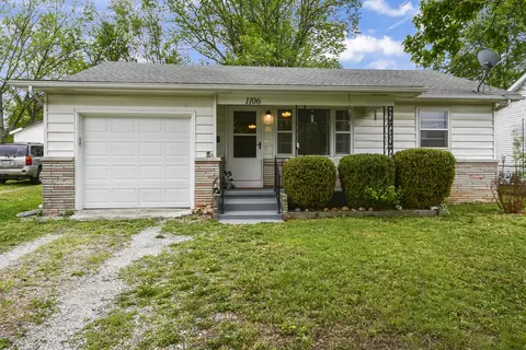 1106 N Clifton Ave, Springfield, MO 65802