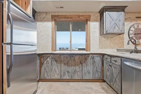 Kitchen - 3803 E 225th Rd #TRACT 2, Halfway, MO 65663 photo 9 of 9