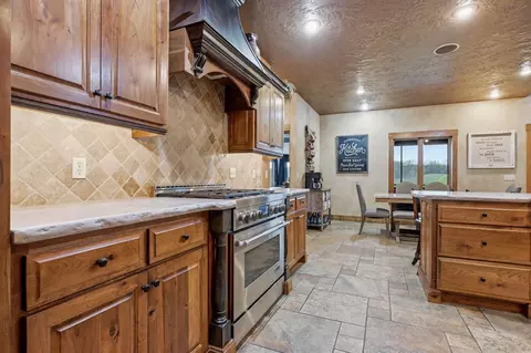 Kitchen - 3803 E 225th Rd #TRACT 2, Halfway, MO 65663 photo 4 of 9