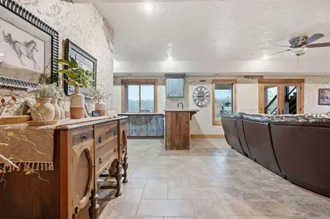 Entry Way - 3803 E 225th Rd #TRACT 2, Halfway, MO 65663 photo 8 of 8