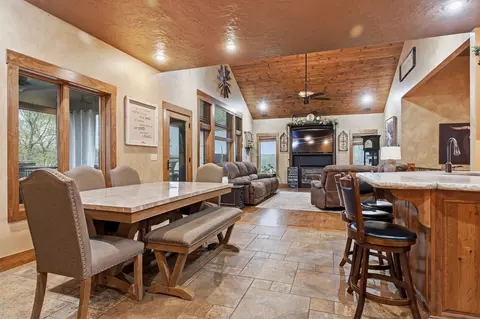 Dining - 3803 E 225th Rd #TRACT 2, Halfway, MO 65663 photo 2 of 5