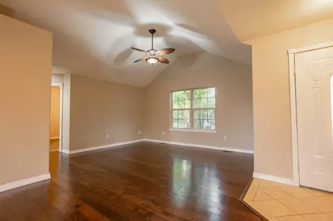 587 S Canterbury Ln, Nixa, MO 65714 photo 6