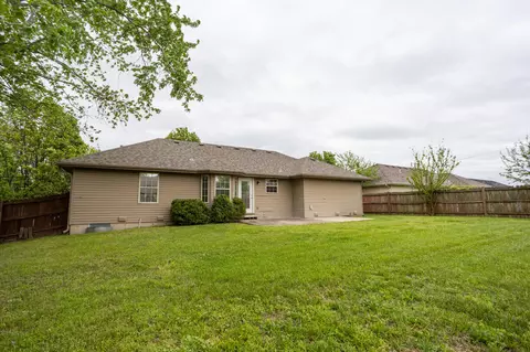 587 S Canterbury Ln, Nixa, MO 65714 photo 29