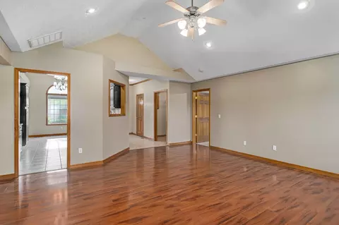 6002 N 7th Ave, Ozark, MO 65721 photo 8