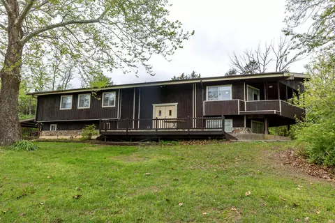 2811 County Road 14-253, Drury, MO 65638