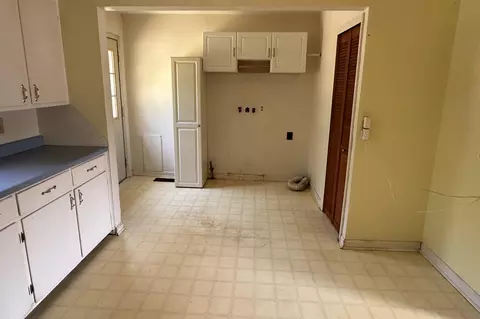 Other - 2007 W Water St, Springfield, MO 65802 photo 2 of 4
