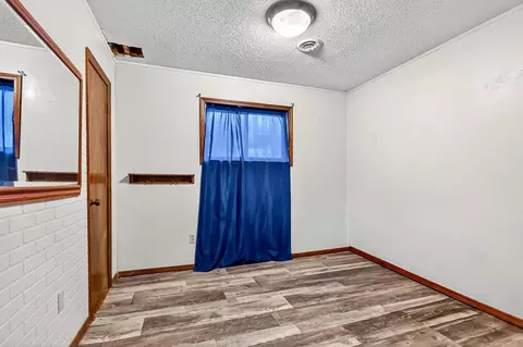 Bedroom - 3369 E Foxtail Ln, Springfield, MO 65803 photo 2 of 5