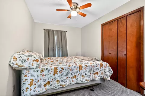 Bedroom - 3369 E Foxtail Ln, Springfield, MO 65803 photo 4 of 5