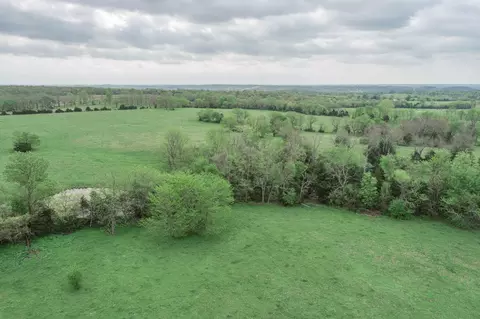 4 South 85th Road, Bolivar, MO 65613