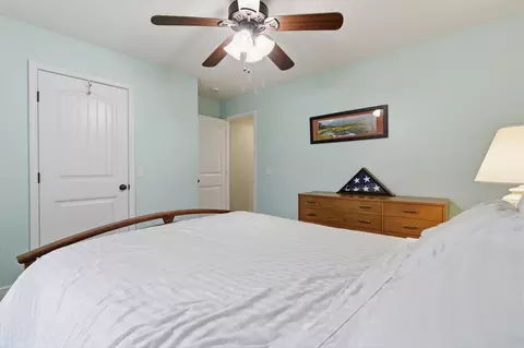 Bedroom - 5618 E Pearson Pkwy, Strafford, MO 65757 photo 3 of 5