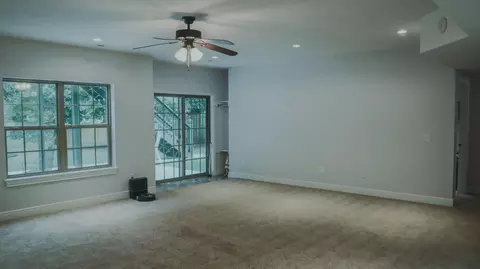 Living - 5618 E Pearson Pkwy, Strafford, MO 65757 photo 4 of 5